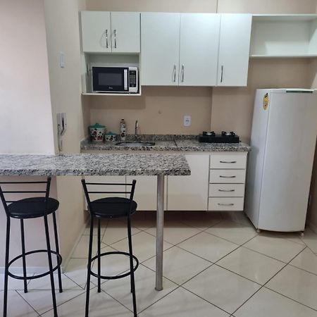 Spot Residence Sao Carlos 700M Da Usp Eksteriør billede