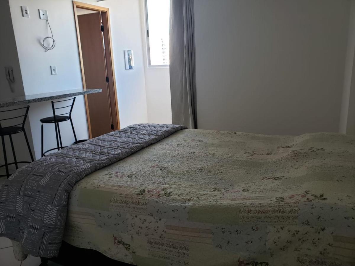 Spot Residence Sao Carlos 700M Da Usp Eksteriør billede