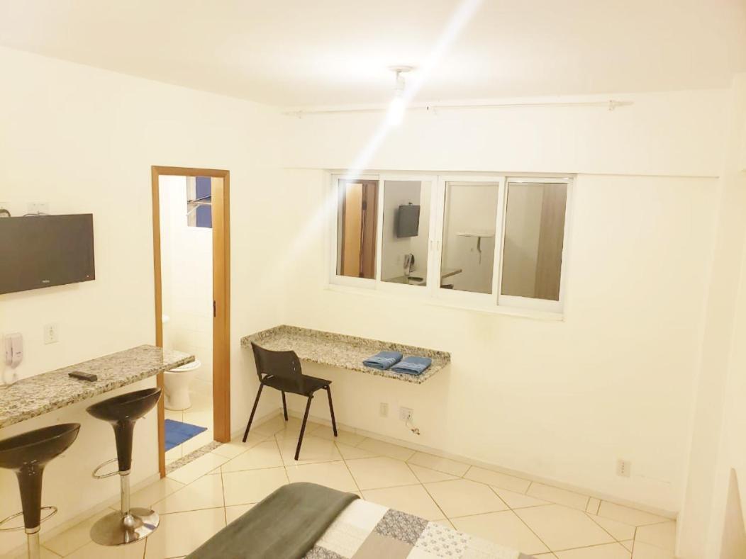 Spot Residence Sao Carlos 700M Da Usp Eksteriør billede
