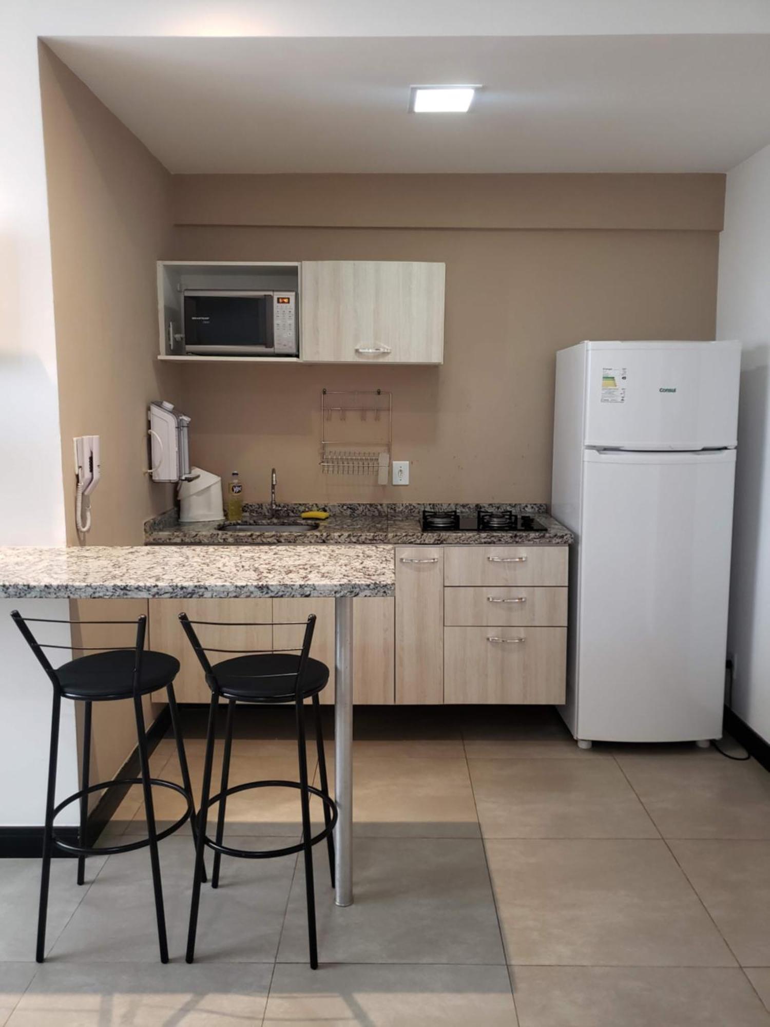Spot Residence Sao Carlos 700M Da Usp Eksteriør billede